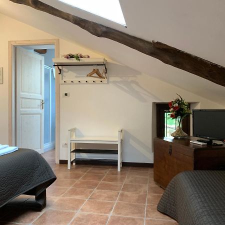Quattro Gatti Bed & Breakfast Airasca Exterior foto