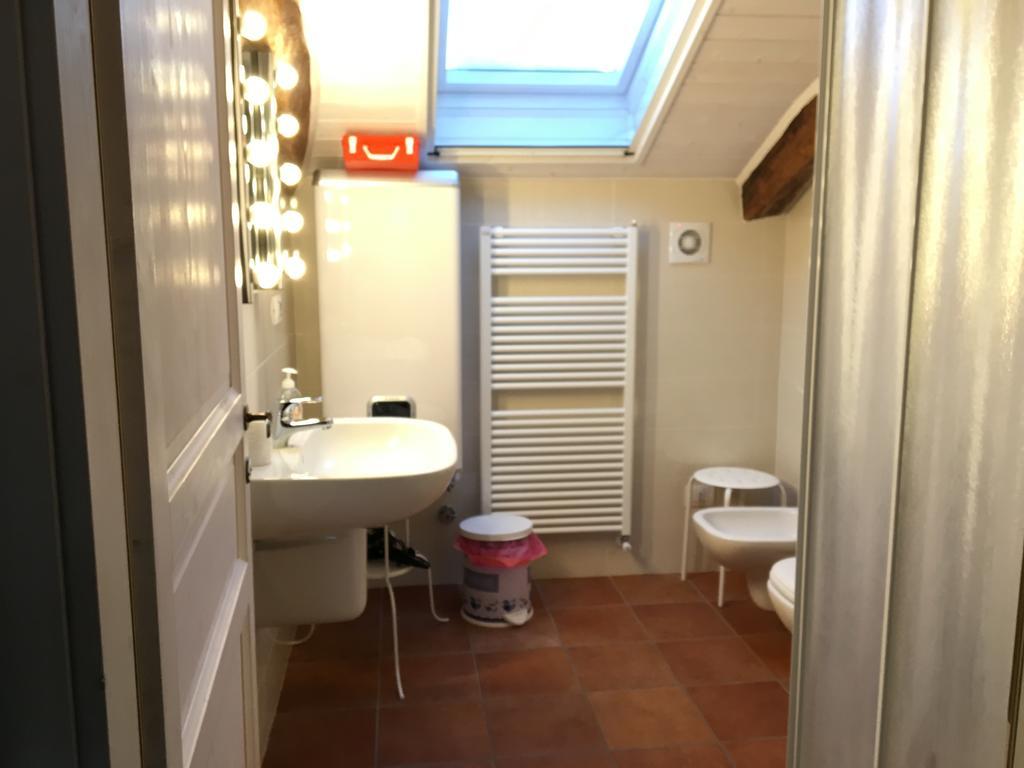 Quattro Gatti Bed & Breakfast Airasca Exterior foto