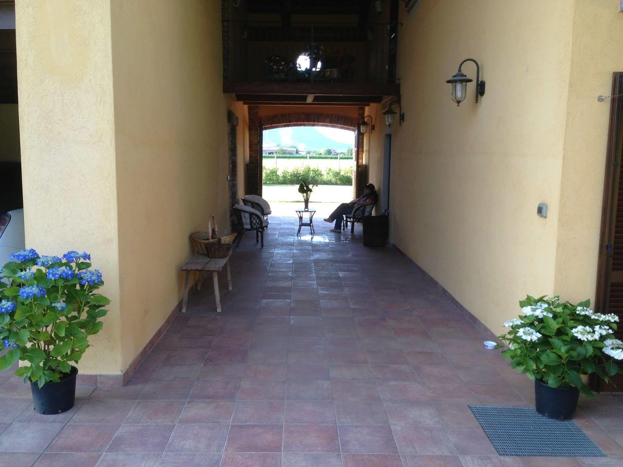 Quattro Gatti Bed & Breakfast Airasca Exterior foto